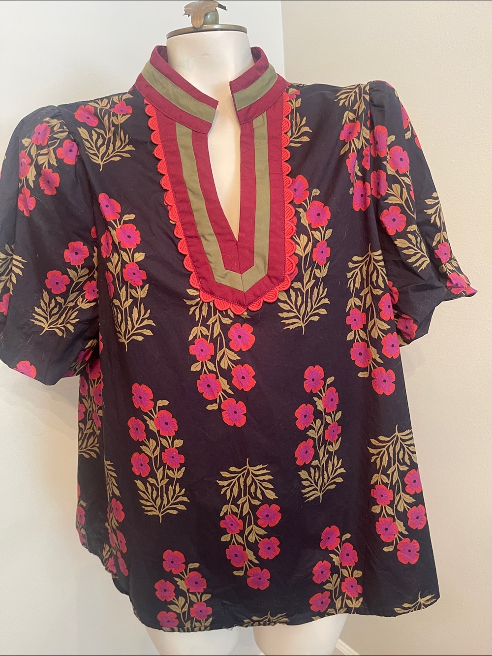 entro Black Floral Tunic with Pink & Olive Trim